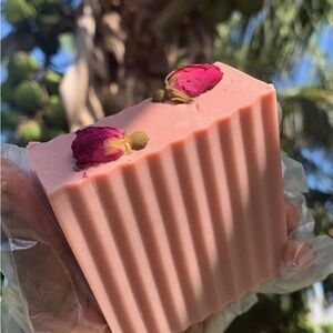 FREE BODY BUTTER! ButteredBody Coconut & Rose Clay Luxurious Handmade Soap Bar